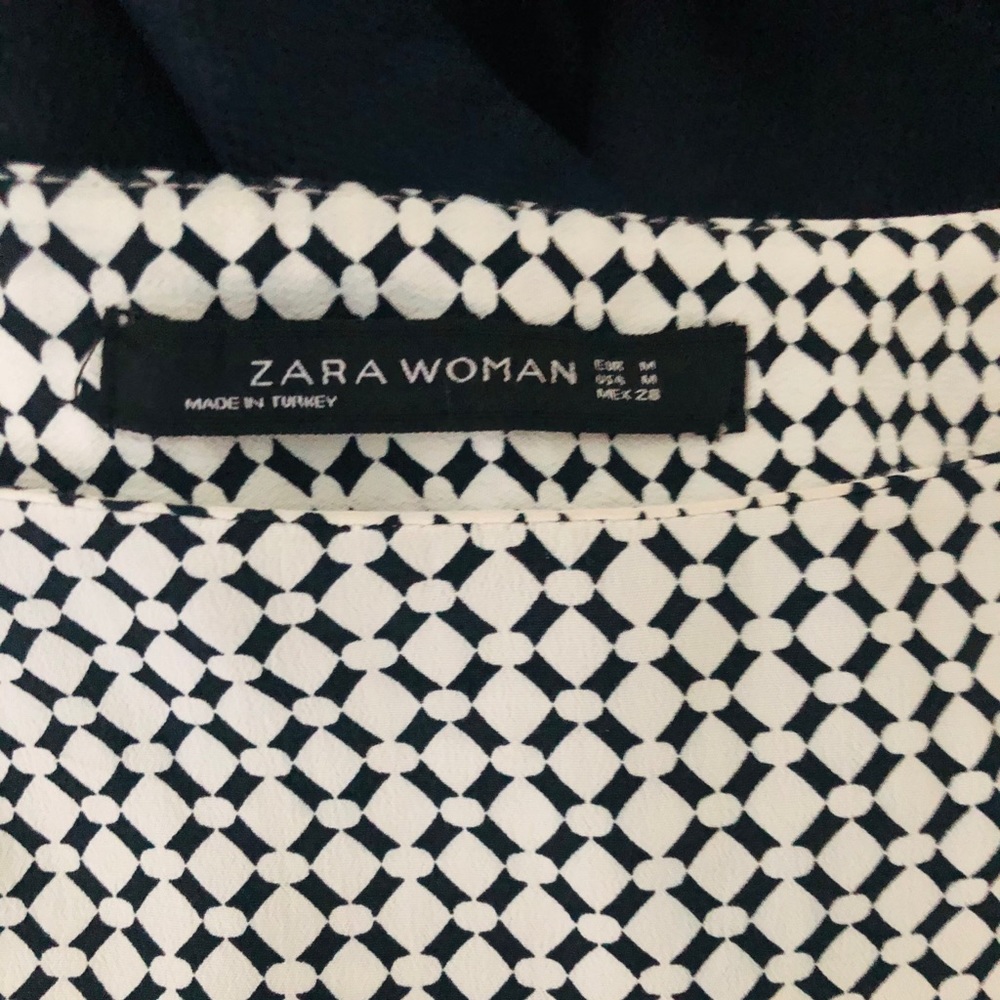 Zara blouse - Picture 4 of 4